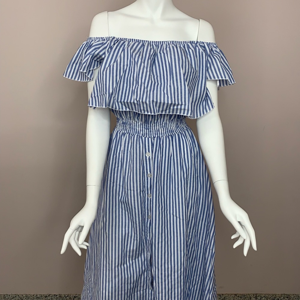 Off shoulder maxi dress with pockets